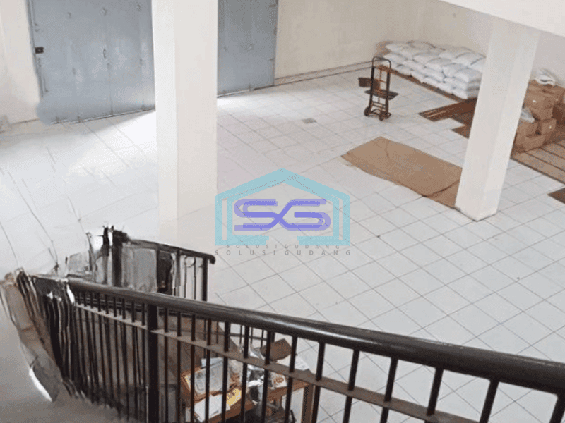 Dijual Gudang di Daerah Bandung Letak Strategis LB 1000m2