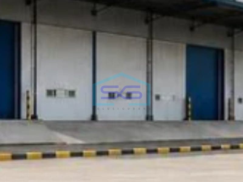 Warehouse with Office for Rent Building Area 5610 sqm Located in Teluk Naga Tangerang