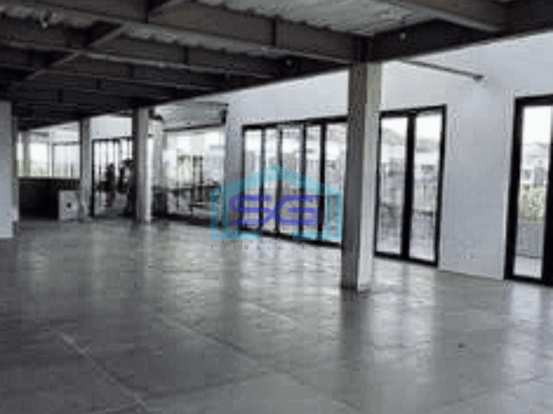 Disewakan Ruang Usaha Cantik Baru Di Umalas Badung Bali LT 180m2