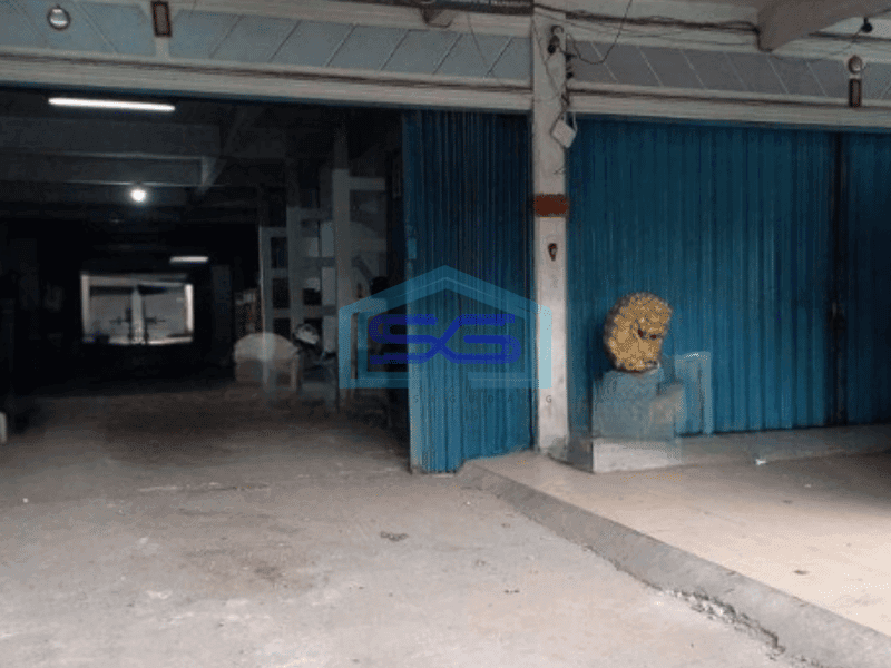 Dijual Ruko Pinggir Jalan Raya Cikampek Karawang Luas Bangunan  468 m²