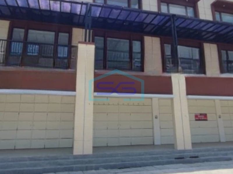 Dijual Ruko Area Parkir Luas Lokas di Semarang Jawa Tengah