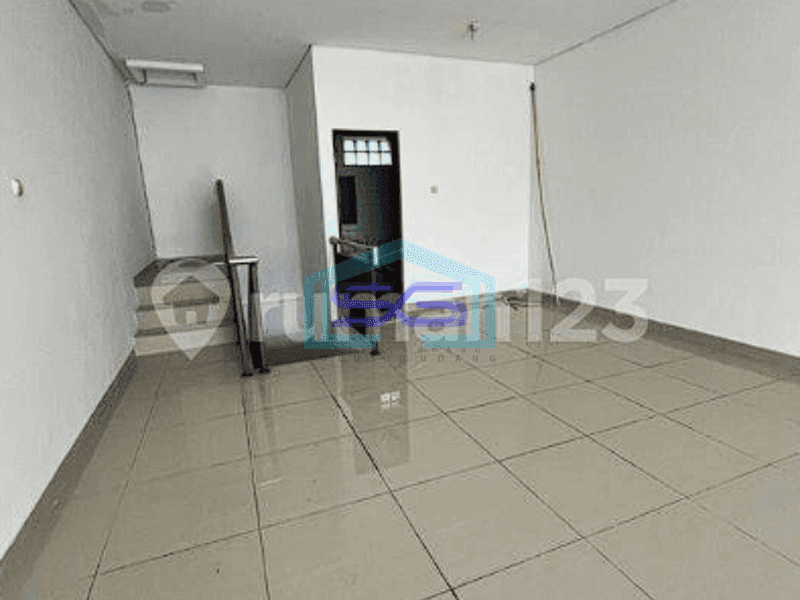 Disewakan Ruko di Mekar Wangi bandung Luas Bangunan 220m2