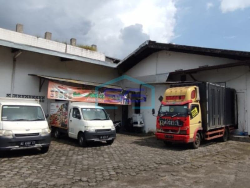 Dijual Gudang di Ring Road Timur, Karang Jambe, Tegalmulyo, Banguntapan, Jogja LT 1.385 m2