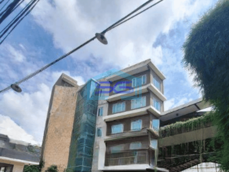 Dijual Cepat Gedung Kantor Luas Bangunan  1064 m² Lokasi Strategis di Cipondoh Tangerang