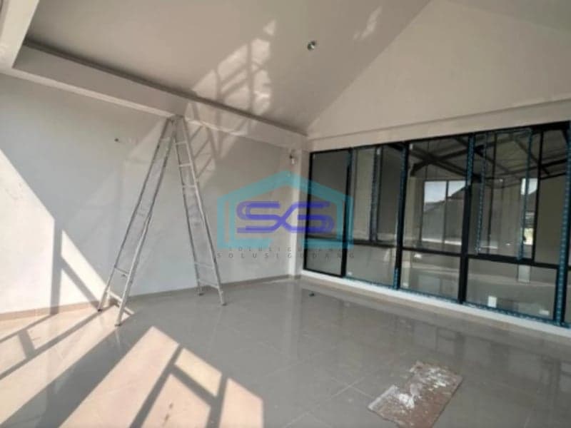 Disewakan Gudang Bizpark PIk 2 Jakarta Utara Luas Bangunan  360 m²