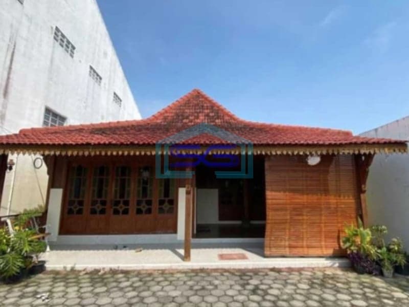 Disewakan Gudang Zona Industri Super Strategis Jebres Surakarta Jawa Tengah LT 1400m2