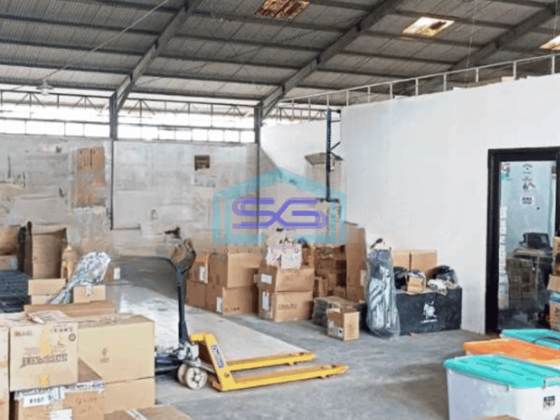 Disewakan Gudang Akses Container 40 Feet Luas Bangunan  450 m² di Pluit Jakarta Utara