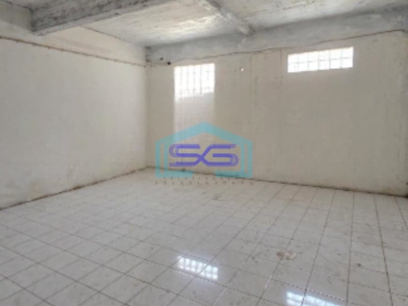 Disewakan Gudang Luas Bangunan 1500 m² Lokasi Ngaliyan Semarang