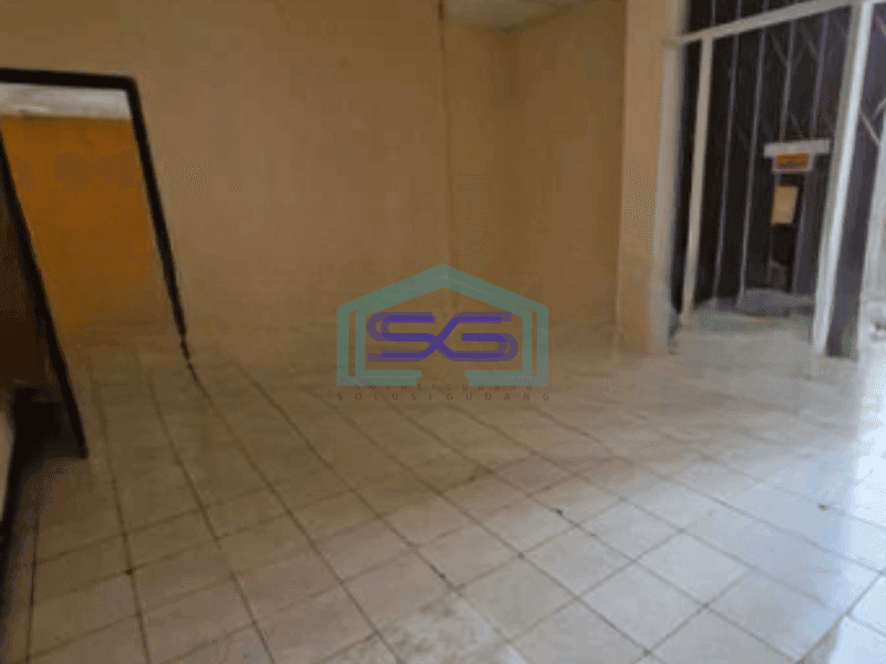 Disewakan Ruko Lokasi Strategis di Cawang Jakarta Timur Luas Bangunan  360 m²