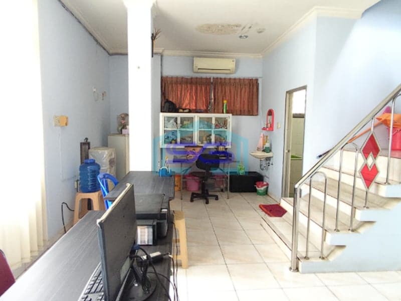 Disewakan Ruko 4 Lantai Jalan Letkol Iskandar Palembang Cocok Buat Usaha! LB 300m2