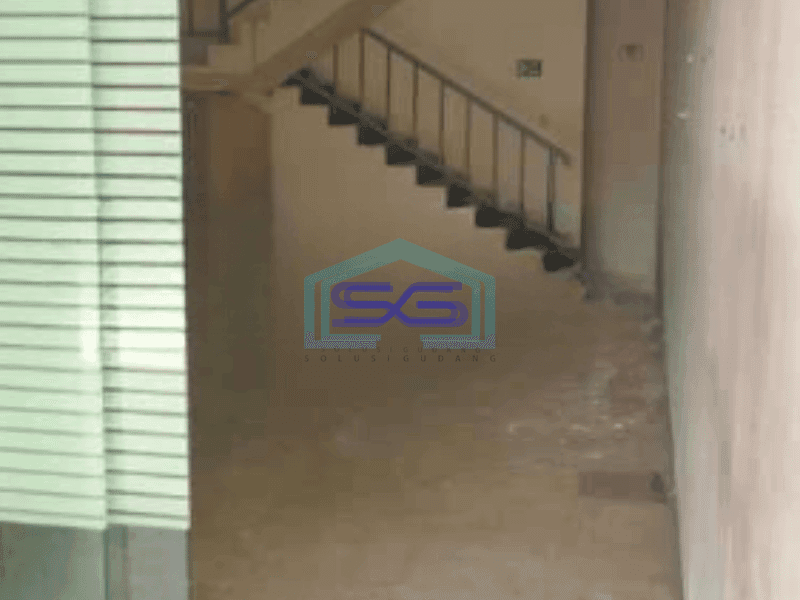 Disewakan Ruko 3 Lantai Luas Bangunan 202 m² Lokasi Surabaya Kota