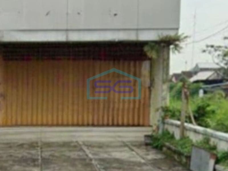 Dijual Ruko Lokasi Strategis Luas Tanah 1078 m² di Kediri Kondisi Bagus