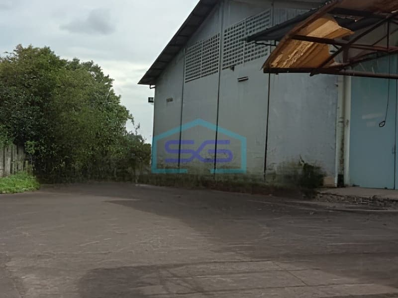 40 Ft Container Access Warehouse for Rent in Bantar Gebang, Bekasi West Java Building Area 11000 m²