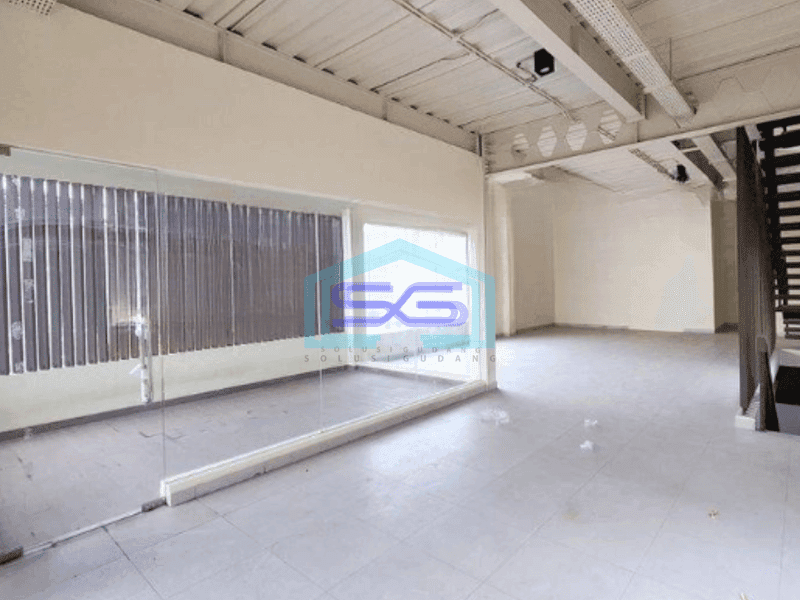 Disewakan Ruko Luas Bangunan  576 m² di Serpong Tangerang Selatan