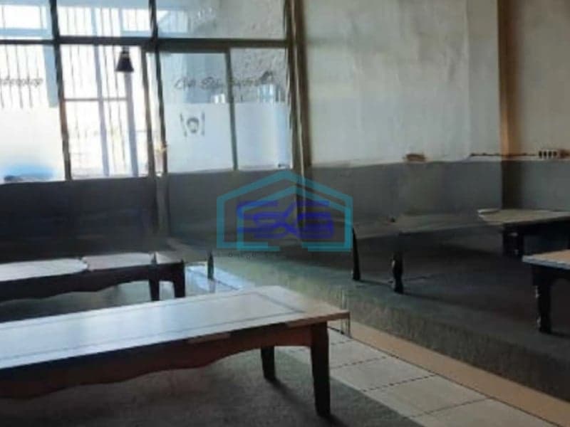Dijual Ruko 3 Lantai Luas Bangunan  180 m² Lokasi Strategis di Dinoyo Malang