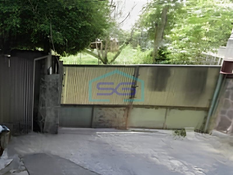 Disewakan Ruang Usaha Tanah Luas di Bandung Jawa Barat Luas Bangunan 300 m²