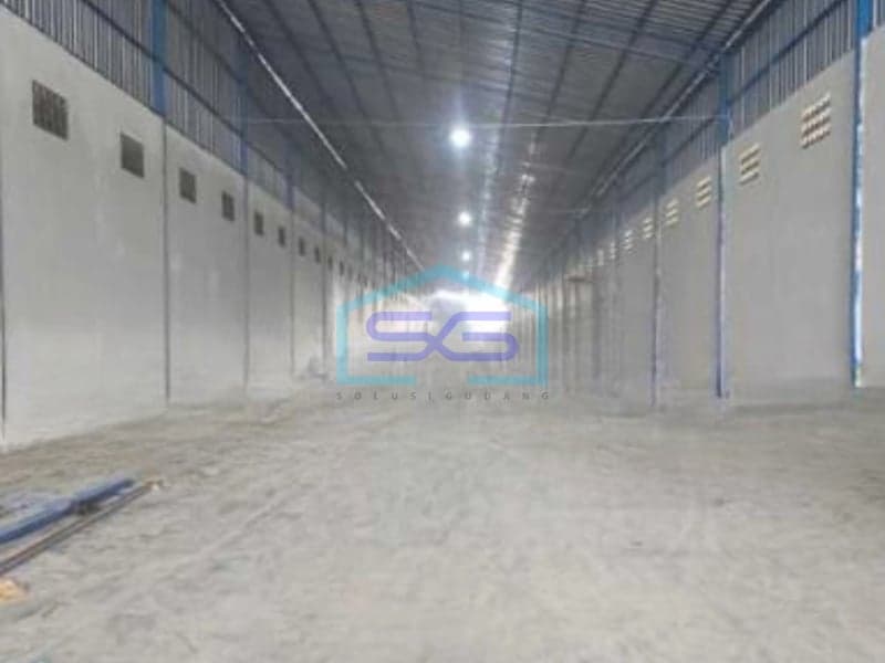 出售仓库 货柜通道 占地面积2375平方米 克拉тен中部爪哇省