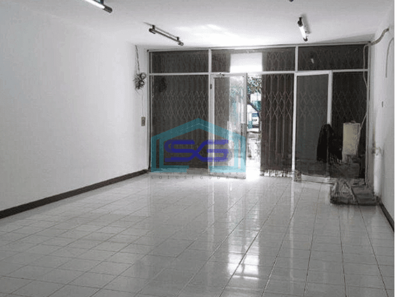 Disewakan Ruko Baru Renovasi Lokasi di Sunter Jakarta Utara LB 200m2