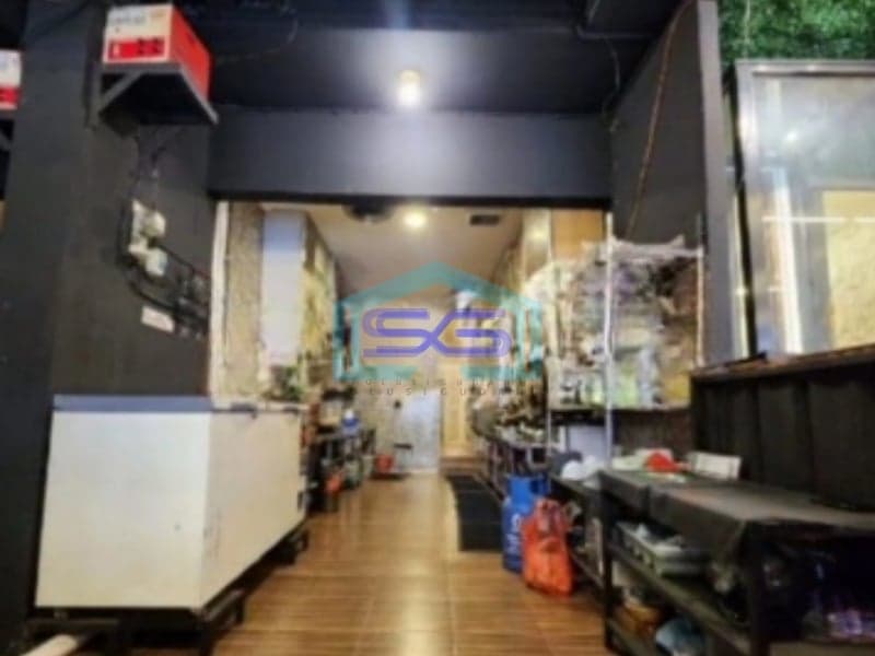 Dijual Ruang Usaha Ex Cafe Resto di Jatipadang, Jakarta Selatan Luas Bangunan  1000 m²