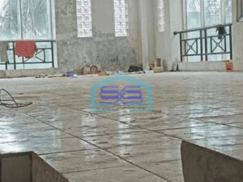 Dijual Ruko posisi hook di Taman Palem Lestari Jakarta Barat