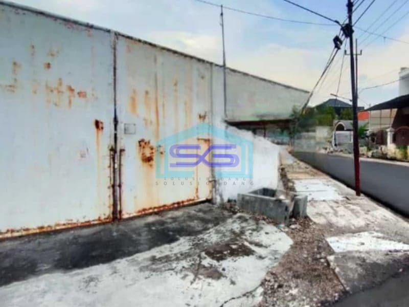 Disewakan Ruang Usaha Hook Eks Bengkel Wonokromo Surabaya Luas Bangunan 320m2