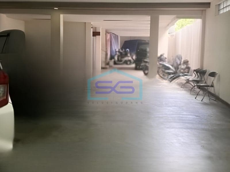 出售：战略性繁华商业店屋位于Riau Bandung，土地面积519平方米