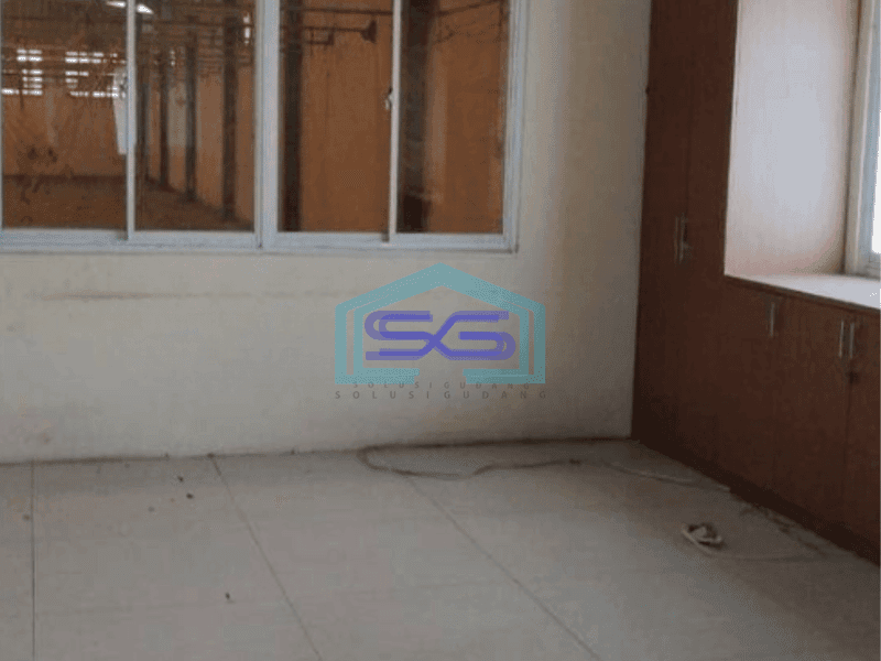 Dijual Cepat Gudang Luas Bangunan 4000 m² di Tangerang