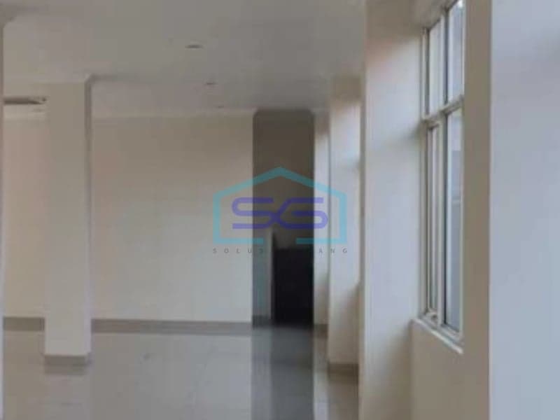 Disewakan Ruang Usaha Luas Tanah 441 m² Lokasi di Surabaya Kota