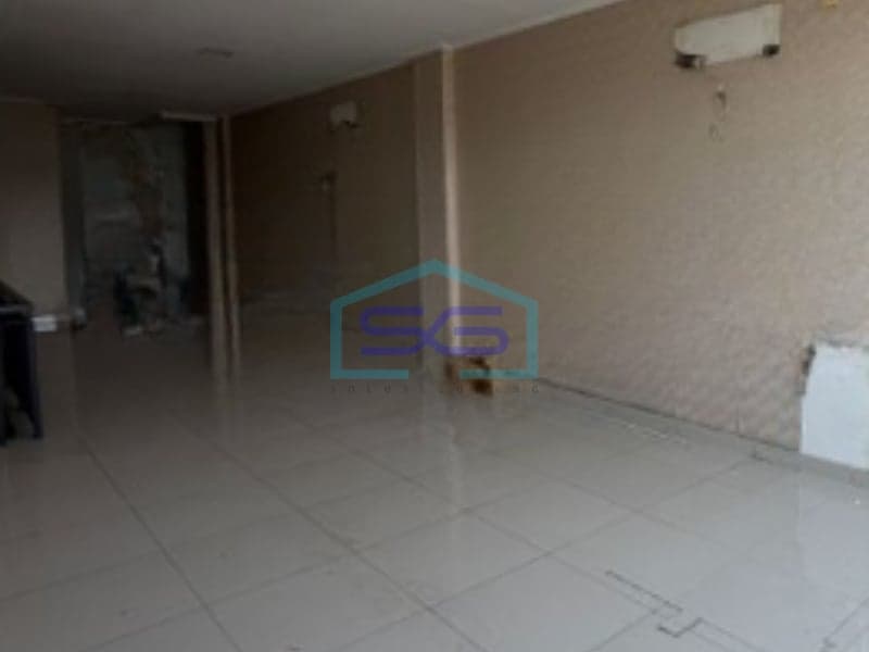 Disewakan Ruko Luas Bangunan 270 m² Bebas Banjir di Jakarta Utara