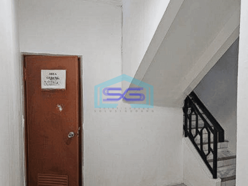 Disewakan Ruko 3.5 Lantai.di Kelapa Gading Jakarta Utara Siap Pakai LB 200m2