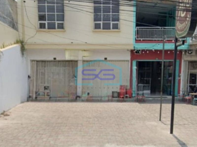 Shophouse for Rent Building Area 120 sqm Location in Mojokerto East Java