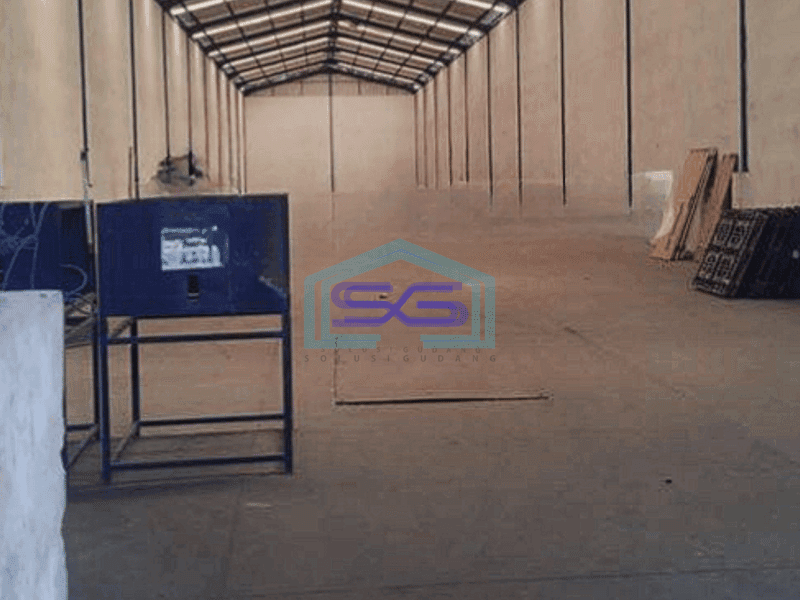 Dijual gudang 380m2 di Kamal