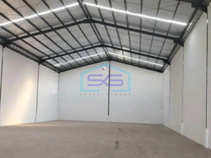 Disewakan Gudang Luas Tanah 585 m² Lokasi di Pakuhaji Tangerang