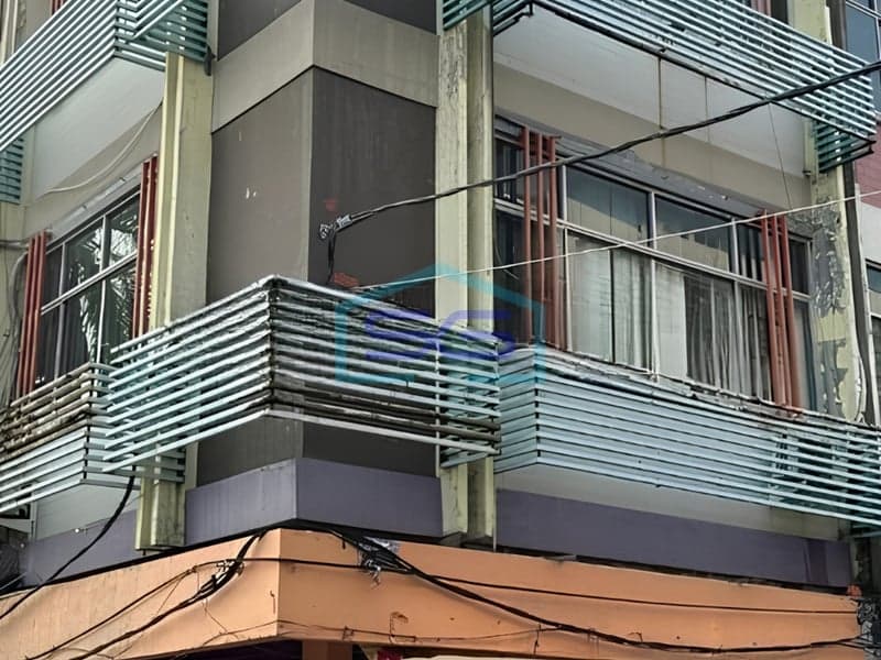 Strategic Shophouse for Sale in Grogol Jelambar West Jakarta Land Area 99 m²