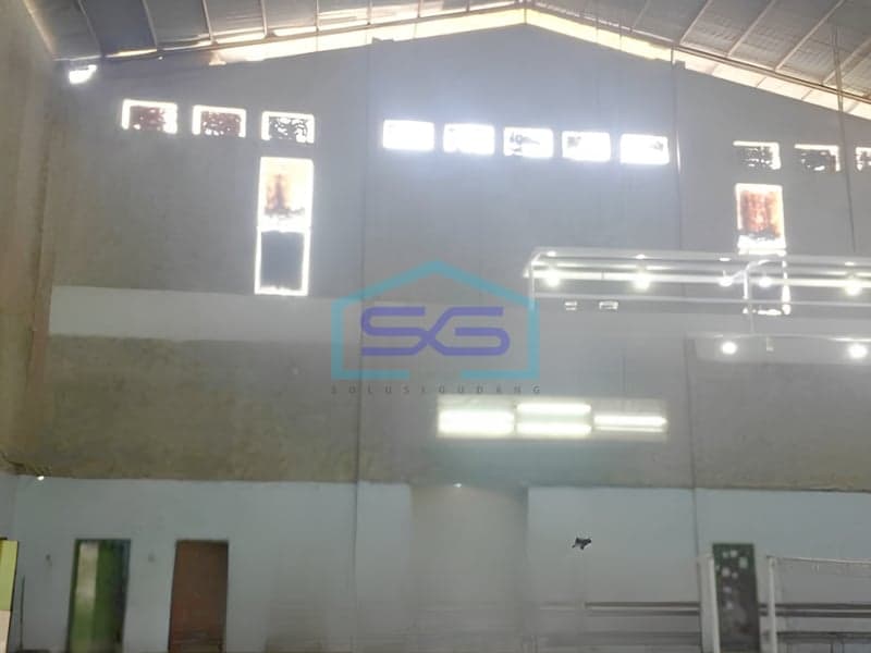 Warehouse for Sale on Soekarno Hatta Bandung, Land Area 1880m2