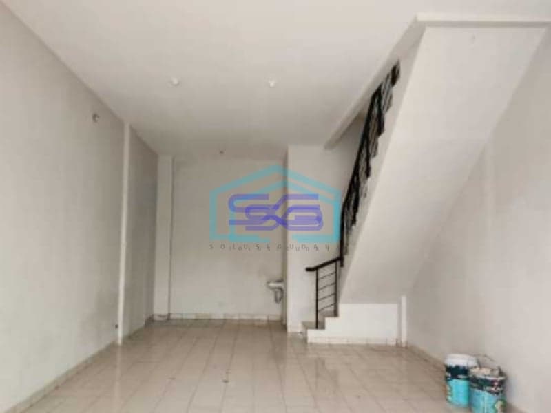 Dijual Ruko 3 Lantai Siap Huni di Golden Boulevard Bsd City Serpong Tangerang Selatan Banten Luas Bangunan  135 m²