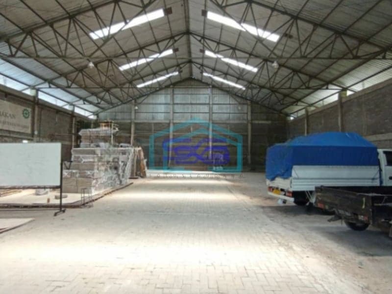 Dijual Gudang Strategis Zona Industri Dekat Cawas Klaten Jawa Tengah LT 10205m2