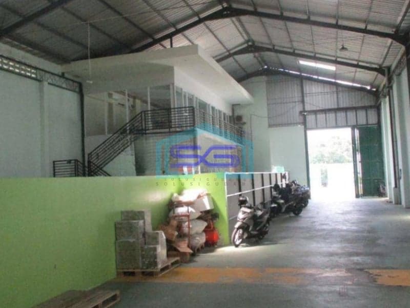 Dijual Gudang Strategis Bagus Di Jalan Nasional Kartosuro Solo LT 1845m2
