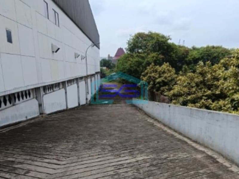 Disewakan Gudang Cikarang Bekasi Akses Kontener 40ft 2 Lantai Termurah LB 19000m2