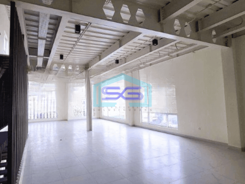 Disewakan Ruko Luas Bangunan 576 m² di Serpong Tangerang Selatan