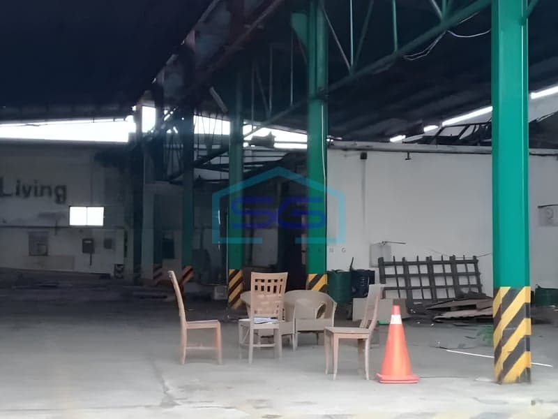 中爪哇德马克卡兰加文仓库出售 占地面积3600平方米