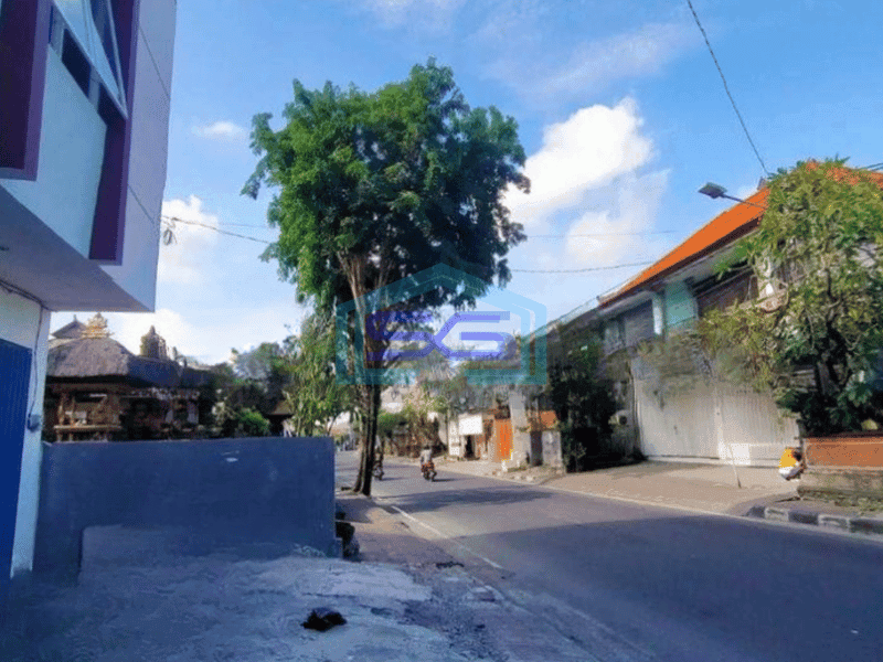 Disewakan Ruko 3 Lantai Lokasi Strategis di Kerobokan Bandung