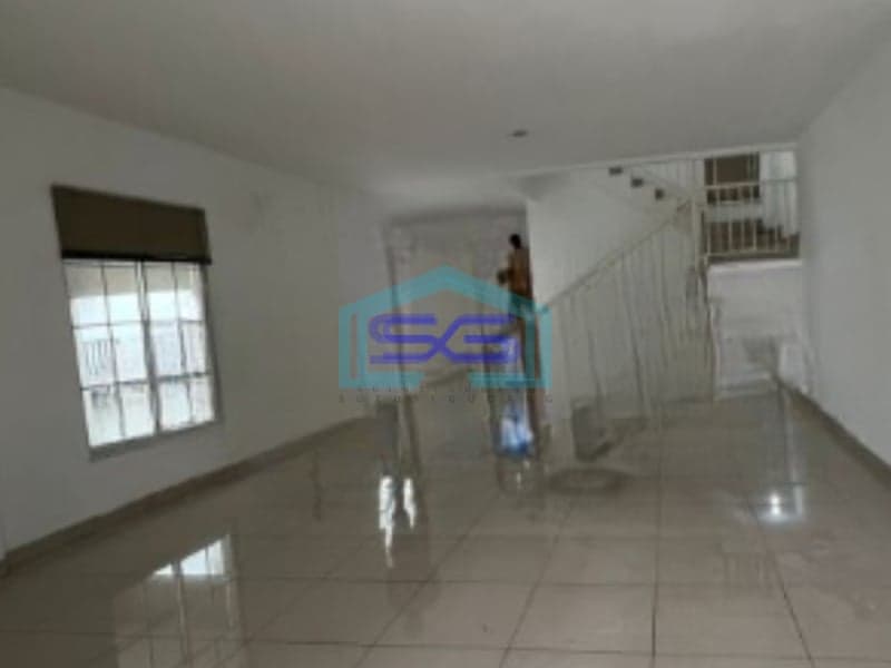 Disewakan Ruko Luas Bangunan  220 m² Lokasi di Jakarta Barat