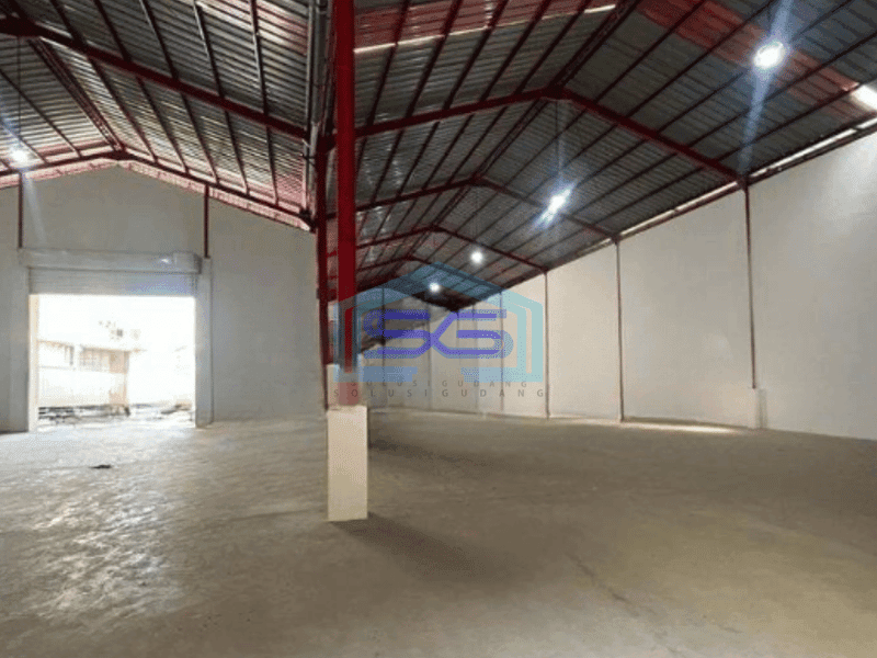 Dijual Gudang Plus Kantor 2 Lantai Luas Tanah  1070 m² di Cipondoh Tangerang