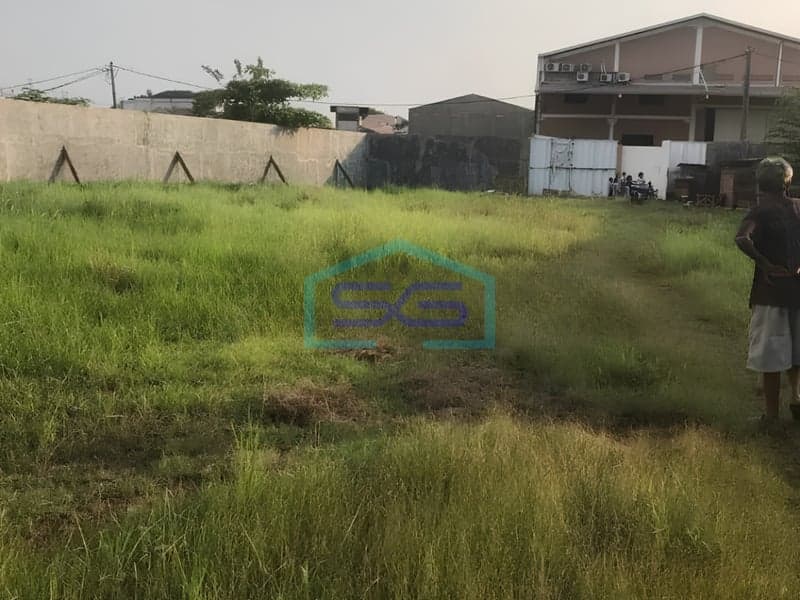 丹格朗省西蓬多土地出售，占地 5500 平方米