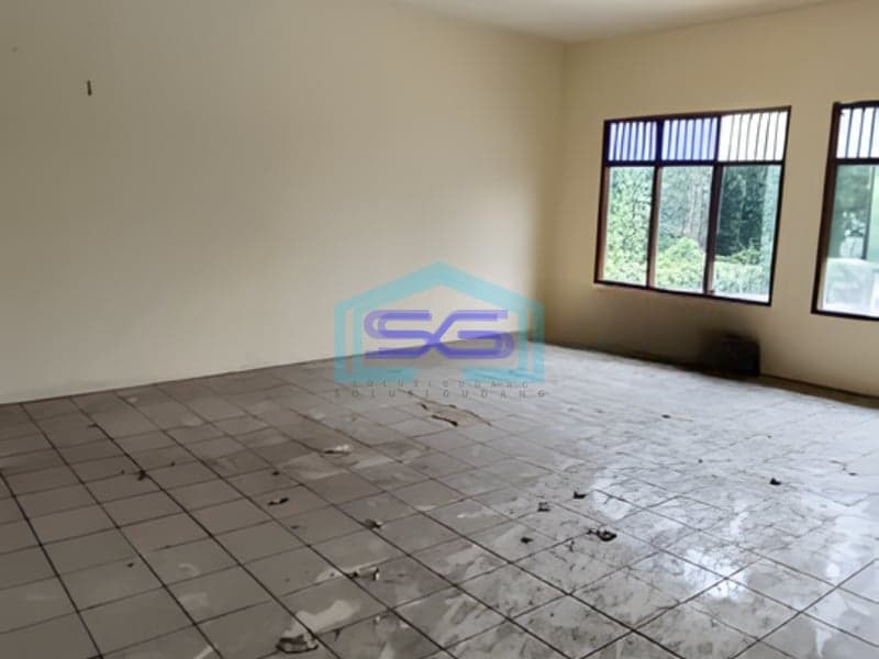 Dijual Gudang Strategis Di Pinggir Jalan Raya Cengkareng Jakarta Barat Luas 1000m2