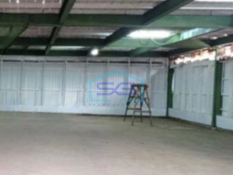 Disewakan Gudang Lokasi Bebas Banjir Luas Tanah 950 m² di Jakarta Selatan