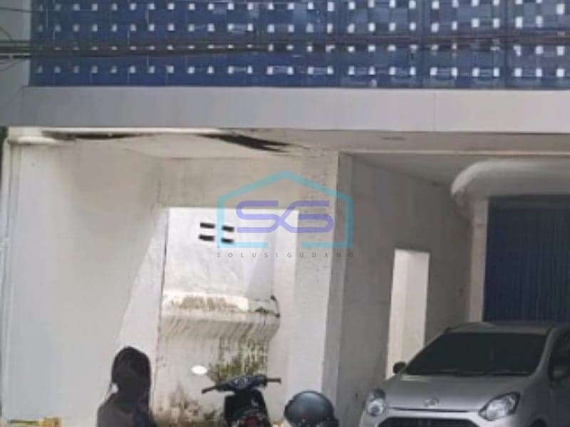 Disewakan Ruko Kondisi Bagus Luas Tanah 300 m² Kota Kediri Jawa Timur
