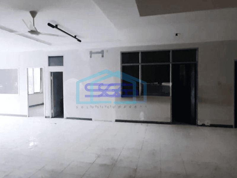 Disewa Ruko Siap Pakai Area Bisnis Niaga Pusat Kota Bandung