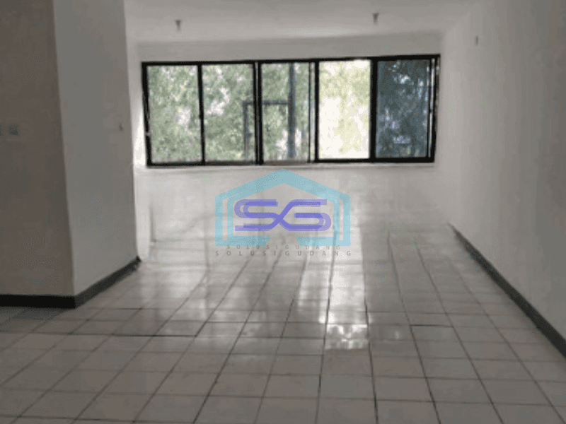 Disewakan Ruko Baru Direnovasi Luas Bangunan  300 m² di Sunter Jakarta Utara